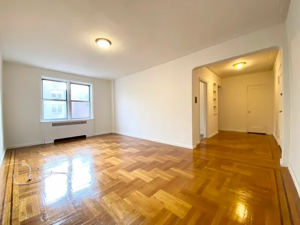 75 Fort Washington Avenue image 1 of 2