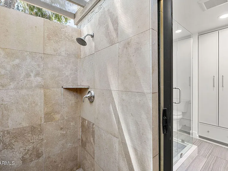 7602 E Via Del Reposo — Photo 39