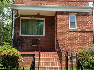 606 Nicholson St NE, Washington, DC 20011