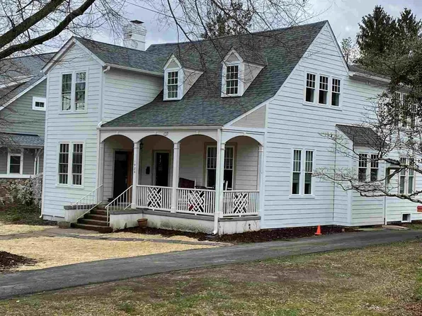 1928 Lewis Mountain Rd #B, Charlottesville, VA 22903