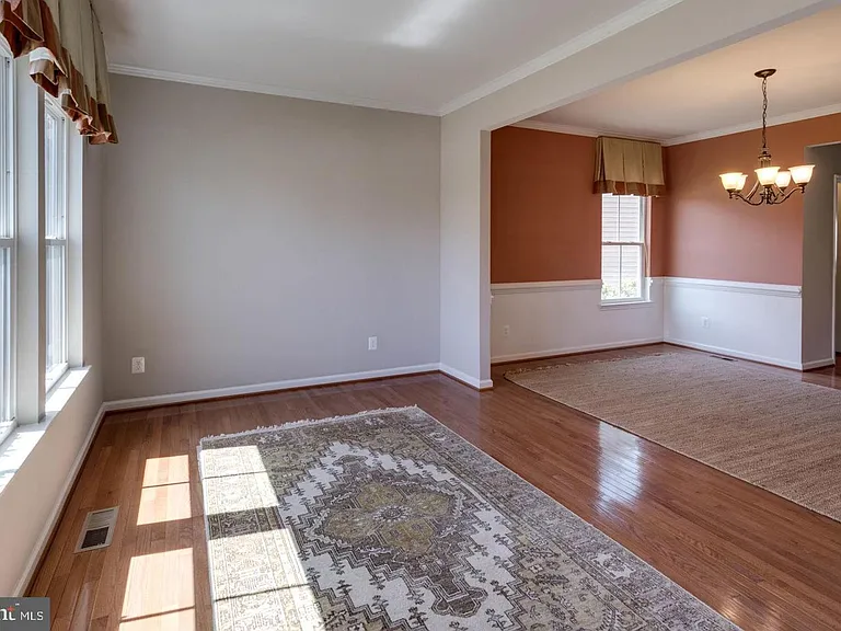 12760 Manor Hall Ct — Photo 5