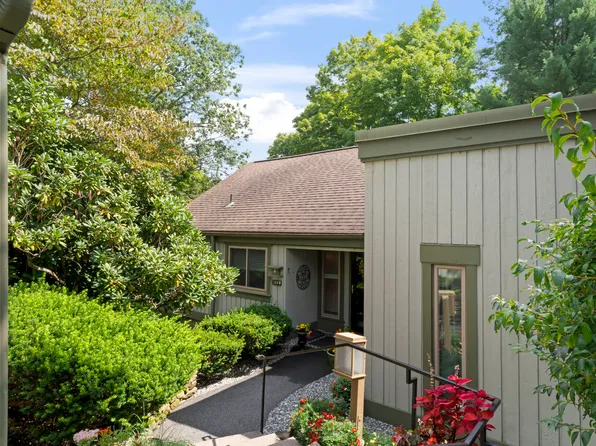 139 Heritage Village #B, Southbury, CT 06488