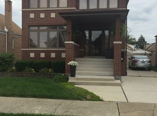 5725 S Nashville Ave, Chicago, IL