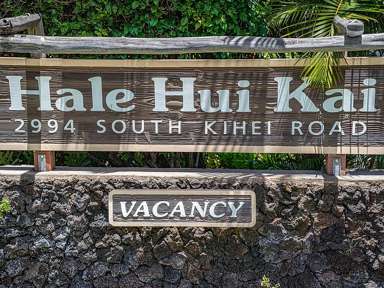 S Kihei Rd — Photo 41