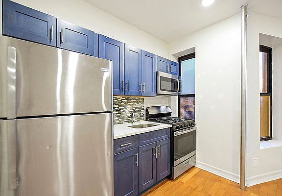 4th image of 1253 Saint Nicholas Ave APT 5A