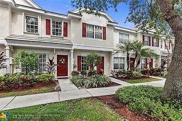 Home For Sale In SOMERSET
