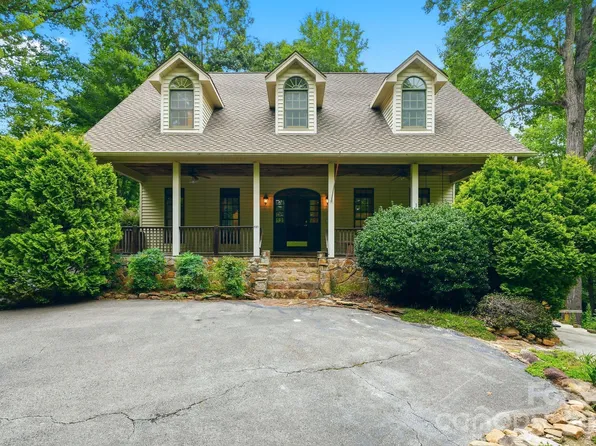 721 Canterbury Rd, Kings Mountain, NC 28086