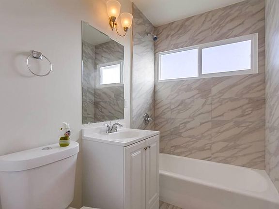 2nd image of 427 W Queen St APT 6