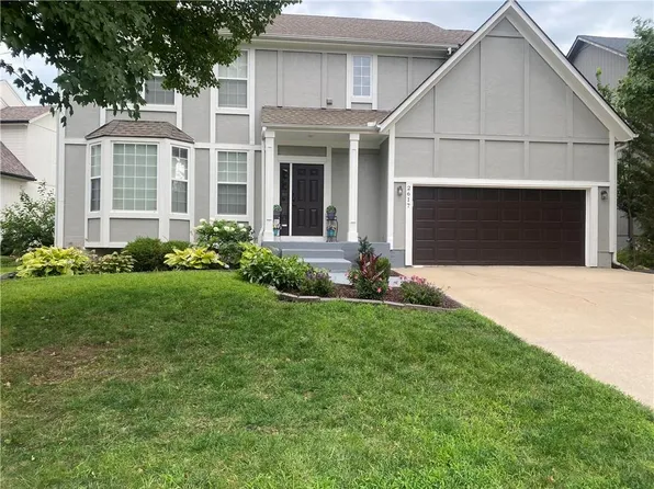 2617 Whitney St, Olathe, KS 66061
