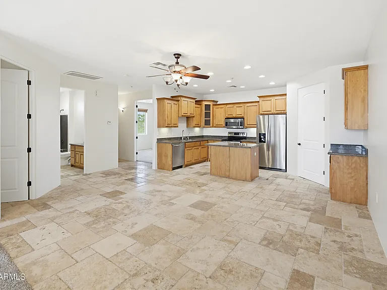 12034 N Saguaro Blvd #201 — Photo 11