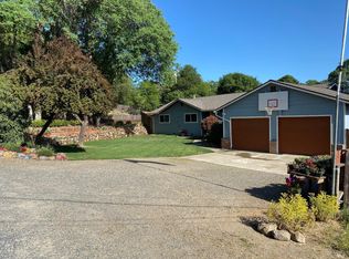 1725 E Madrone Drive, Ukiah, CA 95482