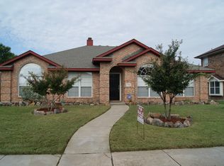 1104 Hall Dr, Wylie, TX 75098