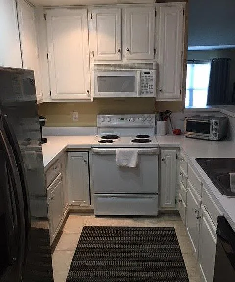 Pleasantdale Dr — Photo 3