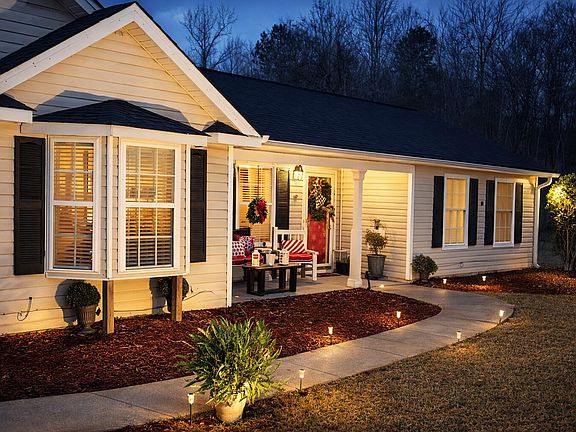 4th image of 1050 Jones Martin Road