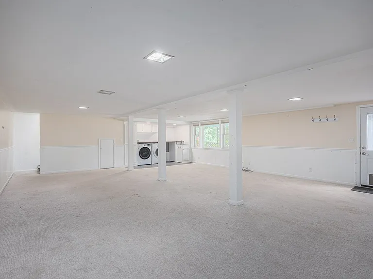 5235 Kincannon Dr — Photo 33