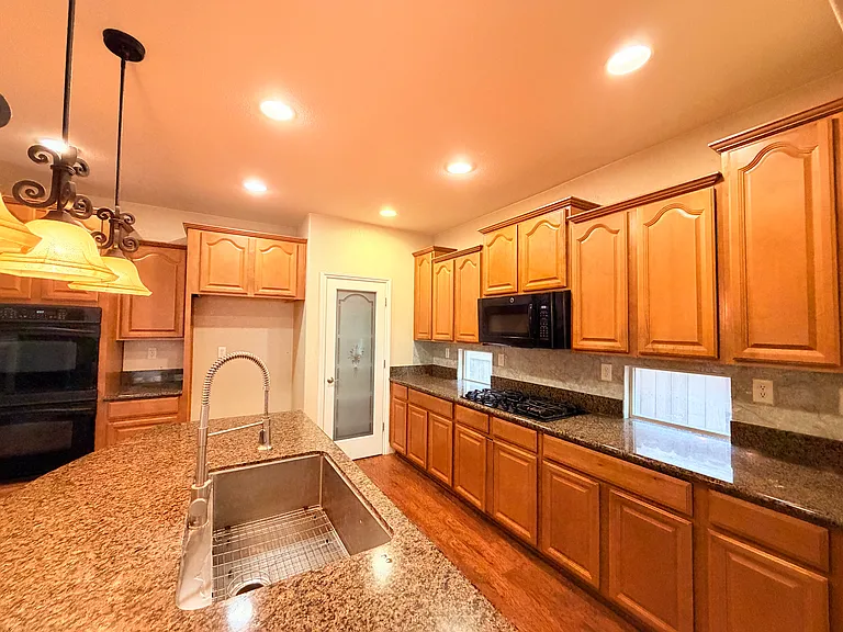 9016 Virginia Fife Way — Photo 13