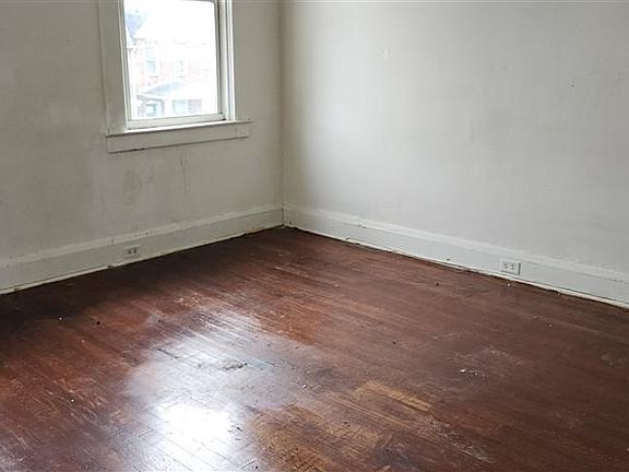 5th image of 2616 W Forest Park Ave