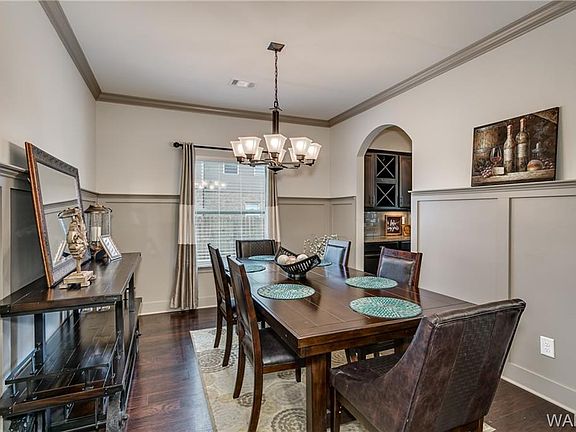 5th image of 12966 Rolling Meadows Cir