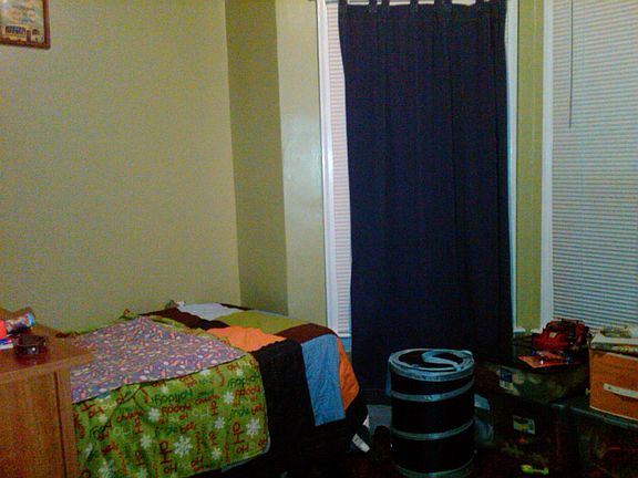 Bedroom 1 (Turret)