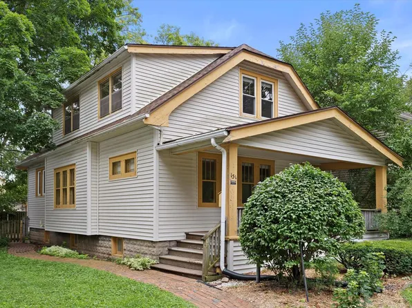 151 Harrison AVENUE, Waukesha, WI 53186