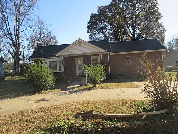 2nd image of 2881 Ebony Ave