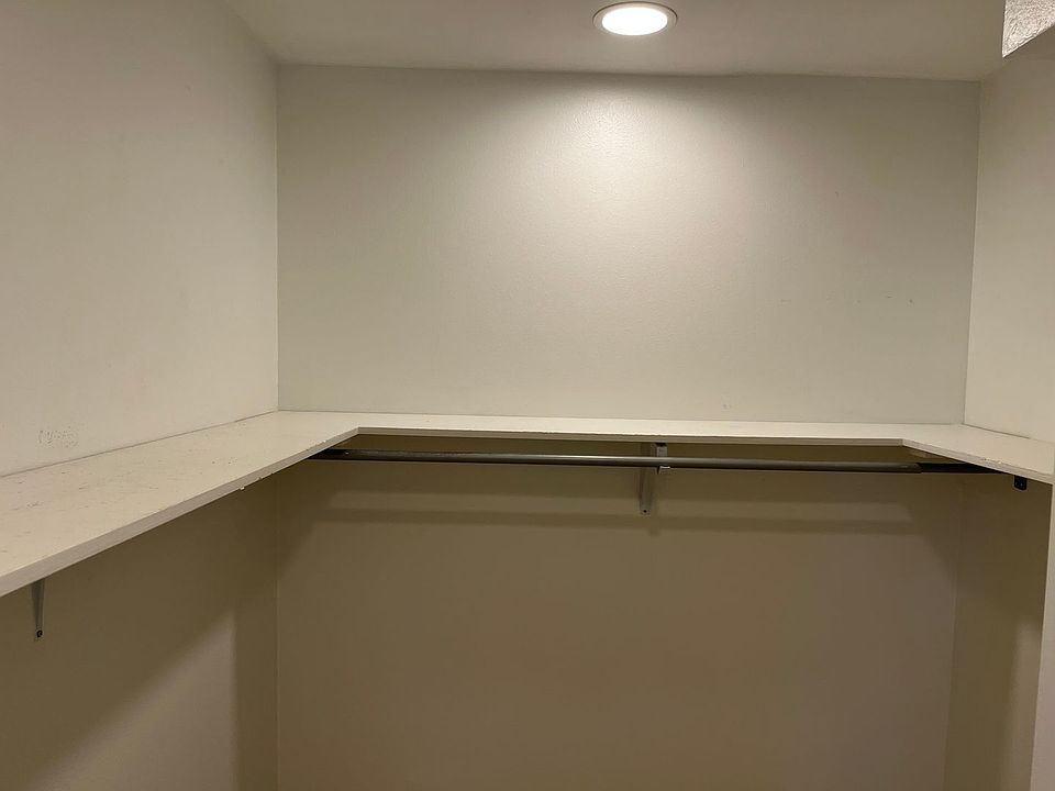 1st image of 1331 Lake Ave #2