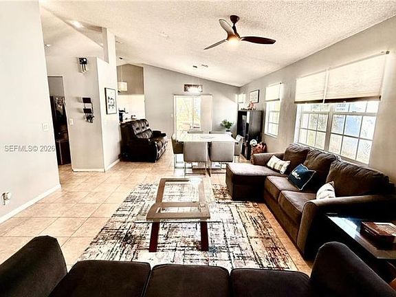 3rd image of 5470 Pine Cir