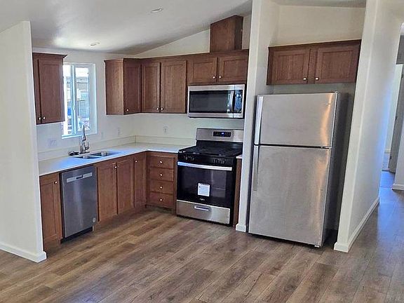 2nd image of 1342 Hannah Ave #124