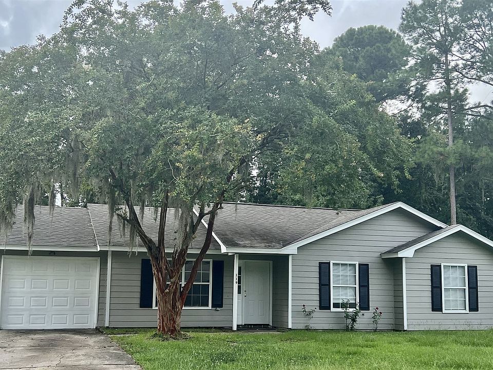 1st image of 119 Colony Pines Dr