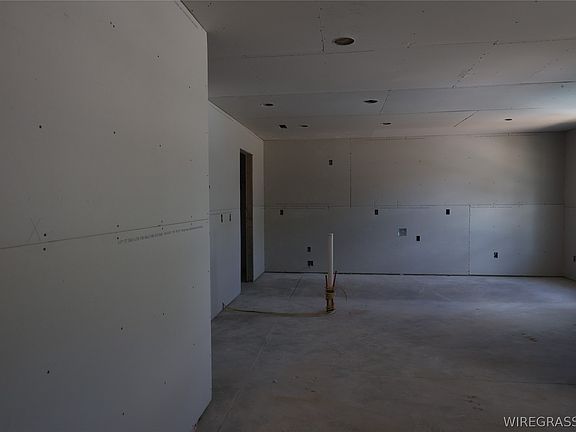 2nd image of 300 S Erin St Unit B