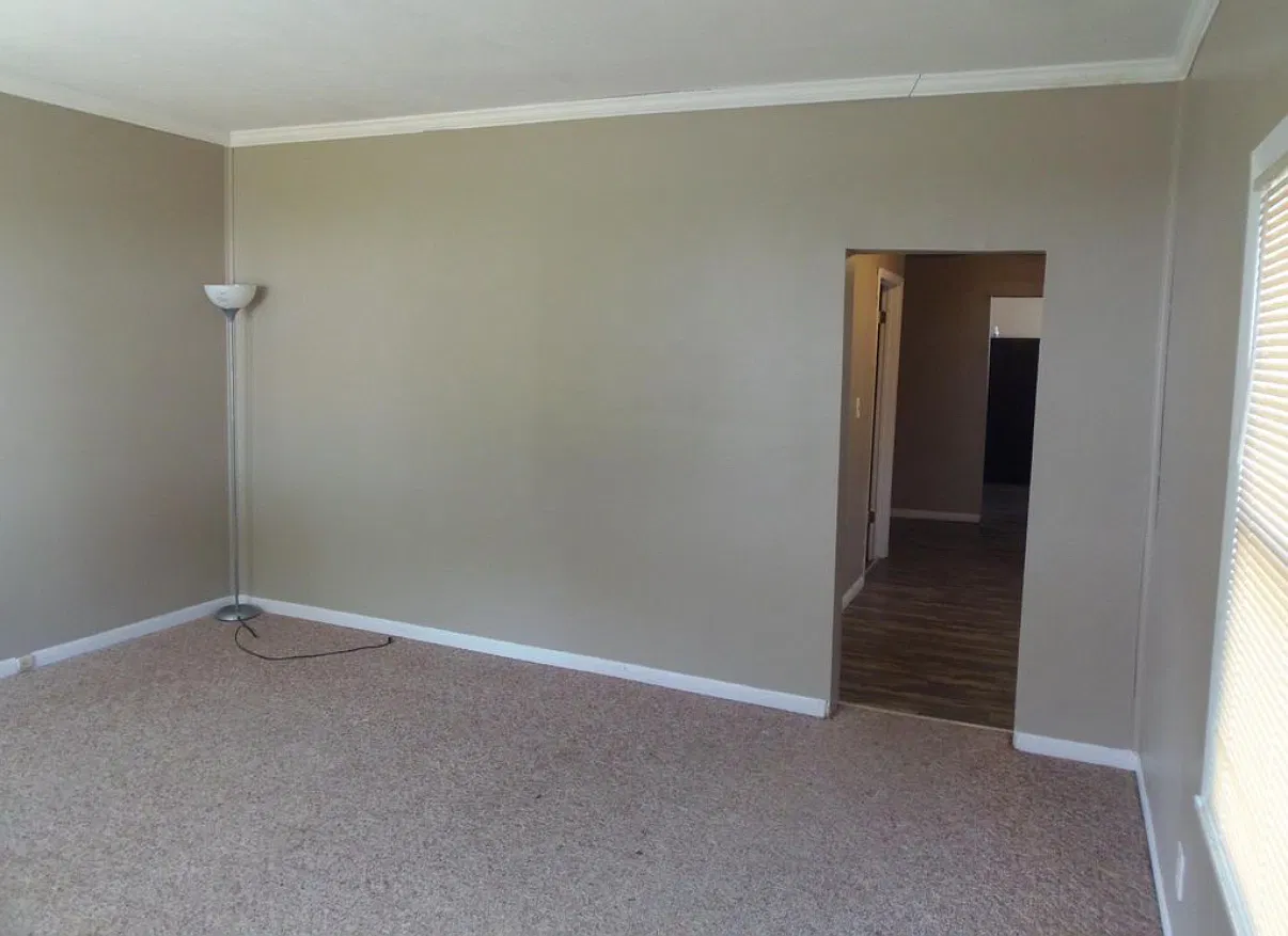 2 bed, 730 sqft, $975 — Photo 4