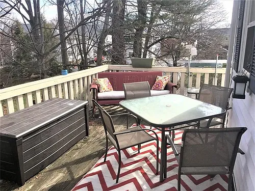 84 South St Photo 1