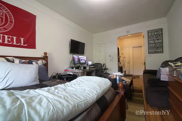 Rented by JM Preston Properties LLC | media 22