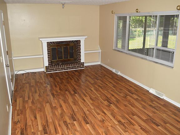 2nd image of 9700 Shalemar Dr