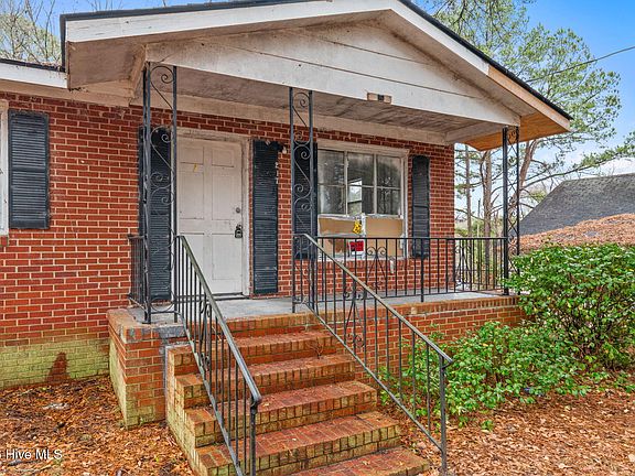 3rd image of 217 S Grove Avenue