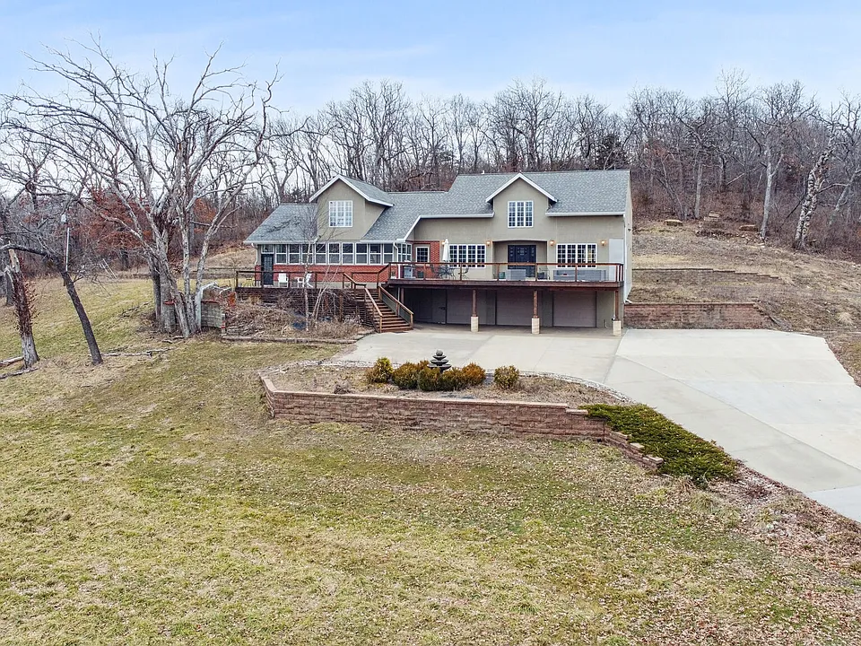 8141 Rhinehart Rd
