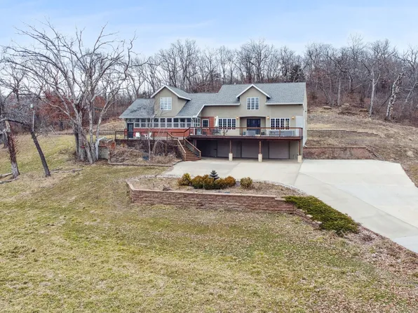 8141 Rhinehart Rd, Kansas City, MO 64139