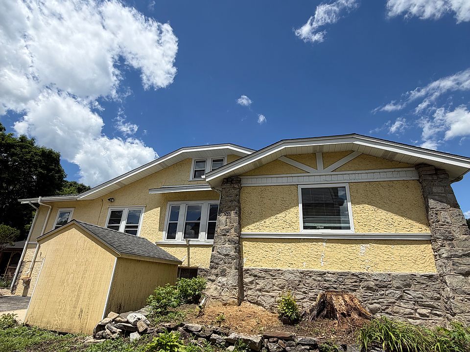 1st image of 302 Shadeland Ave
