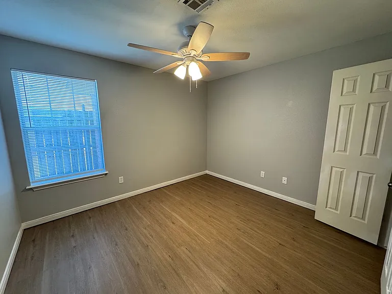 10233 Hyacinth Ln #A — Photo 14