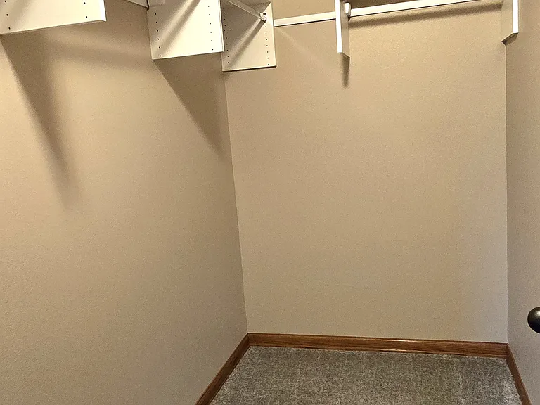 Walkin Closet off Master