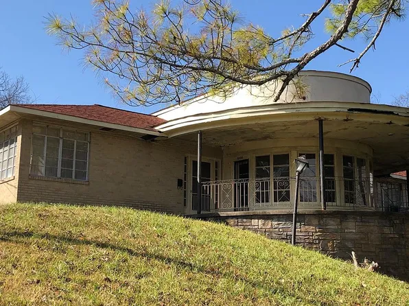 3000 Short Cherry St, Vicksburg, MS 39180