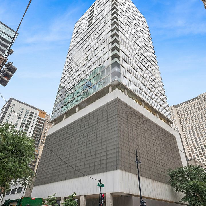 1st image of 550 N Saint Clair St APT 2105