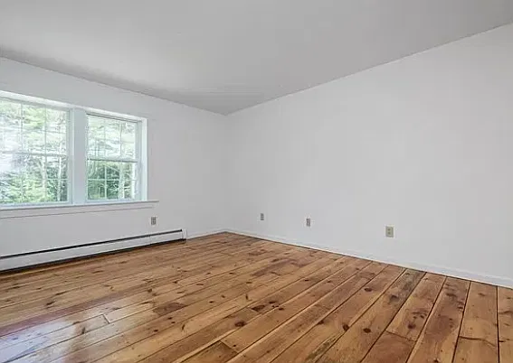 2 bed, 1.5 bath, 1400 sqft, $2,000 — Photo 3