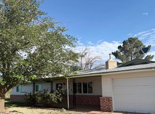 197 La Luz Gate Rd, Alamogordo, NM 88310