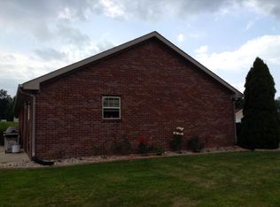 28 Cottonwood Ct, Greencastle, IN 46135