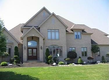 1st image of 8031 Sherwood Dr