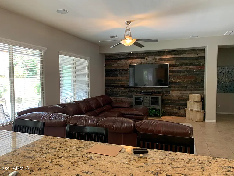 1608 W White Feather Ln — Photo 26