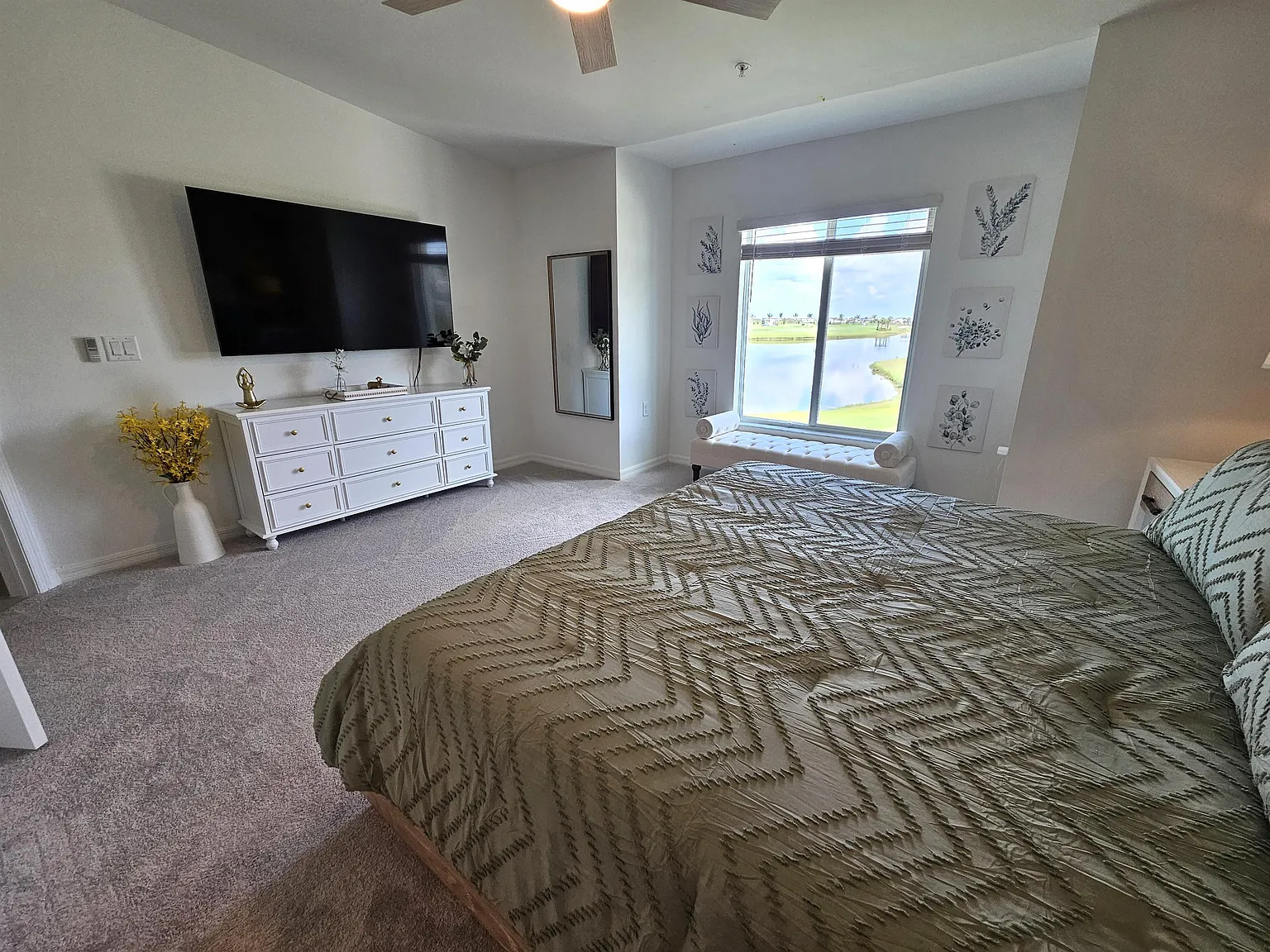 5427 Double Eagle Cir #2826 - The N... — Photo 2