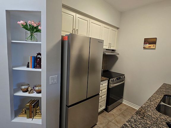5th image of 2325 Central Park Dr #103