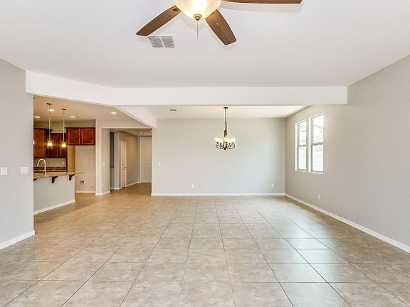4th image of 7908 S 41st Ln